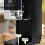 مكينة فل أوتوماتيك لكبس علب المشروبات 1 حبة