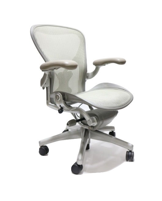 Herman Miller Aeron Chair (Size B)